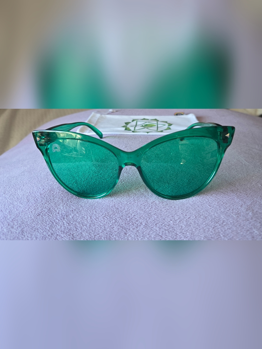 Rainbow OPTX Cat Eye - Renewal Green Sunglasses HTF - Picture 2 of 11
